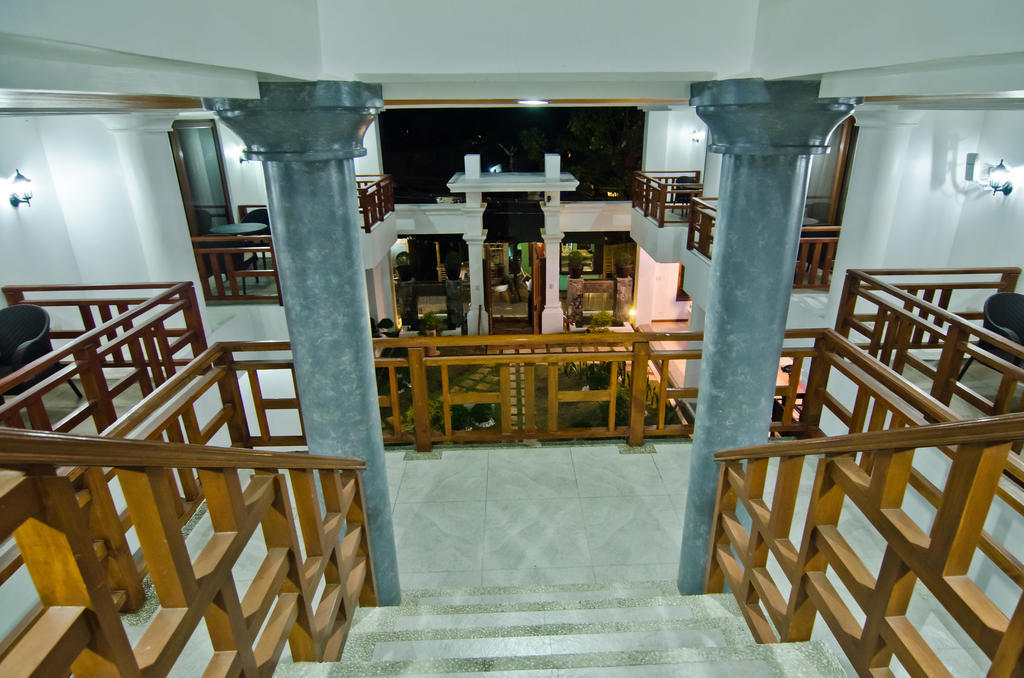 Giulius Boracay Italian Resort Balabag  Exterior photo