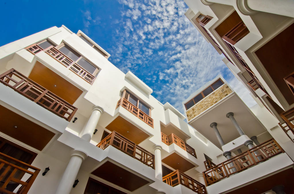 Giulius Boracay Italian Resort Balabag  Exterior photo